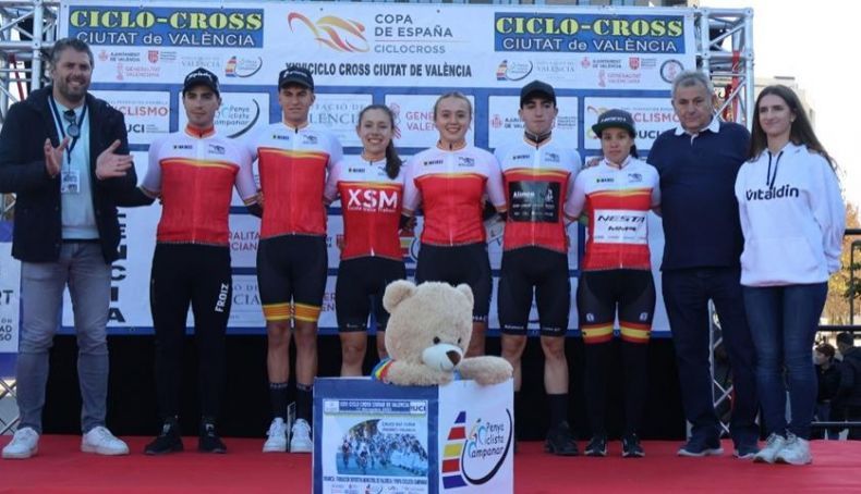gonzalo inguanzo y luci a gonza lez campeones de la copa de espan a de ciclocross 2023 2 790x454 gonzalo inguanzo y luci a gonza lez campeones de la copa de espan a de ciclocross 2023 2 790x454