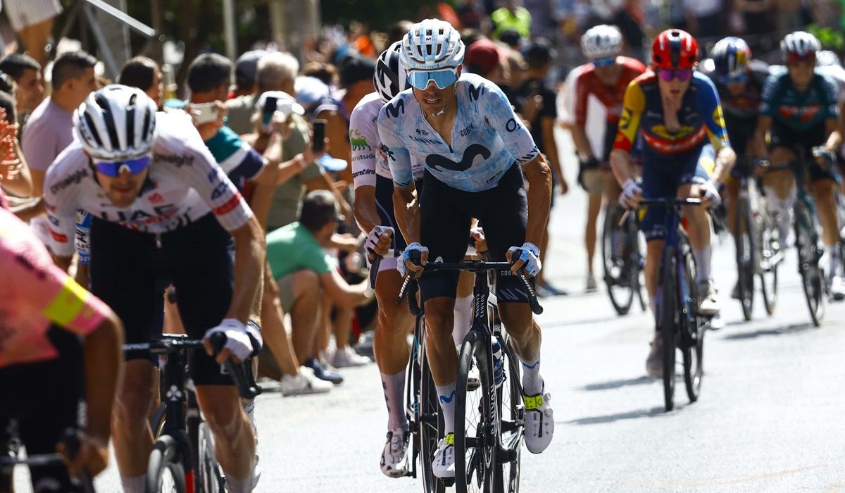 Enric Mas (Movistar Team) fue el único que aguantó los arreones de Roglic