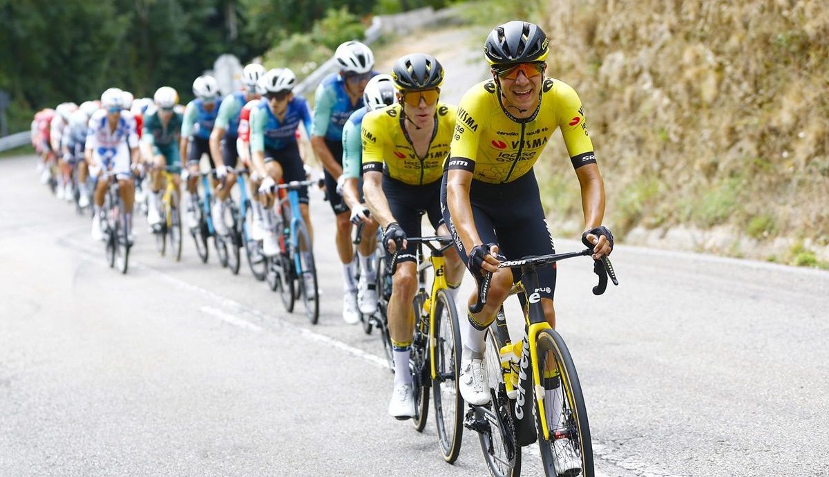 Visma Lease a Bike trató de poner dureza en el pelotón de La Vuelta 24