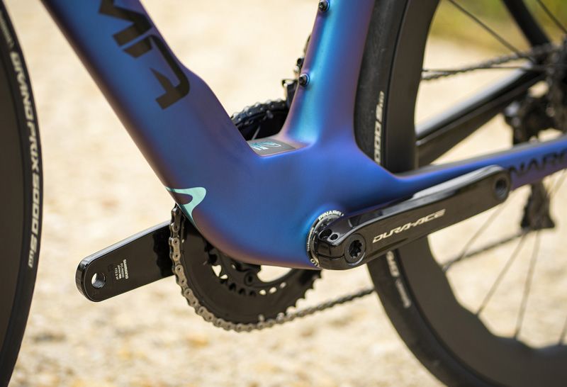 Estudio Pinarello Dogma (12) Estudio Pinarello Dogma (12)