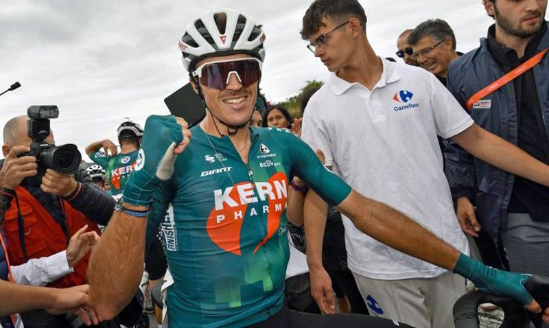 urko berrade ganador de la 18a etapa de la vuelta 2 790x454 urko berrade ganador de la 18a etapa de la vuelta 2 790x454