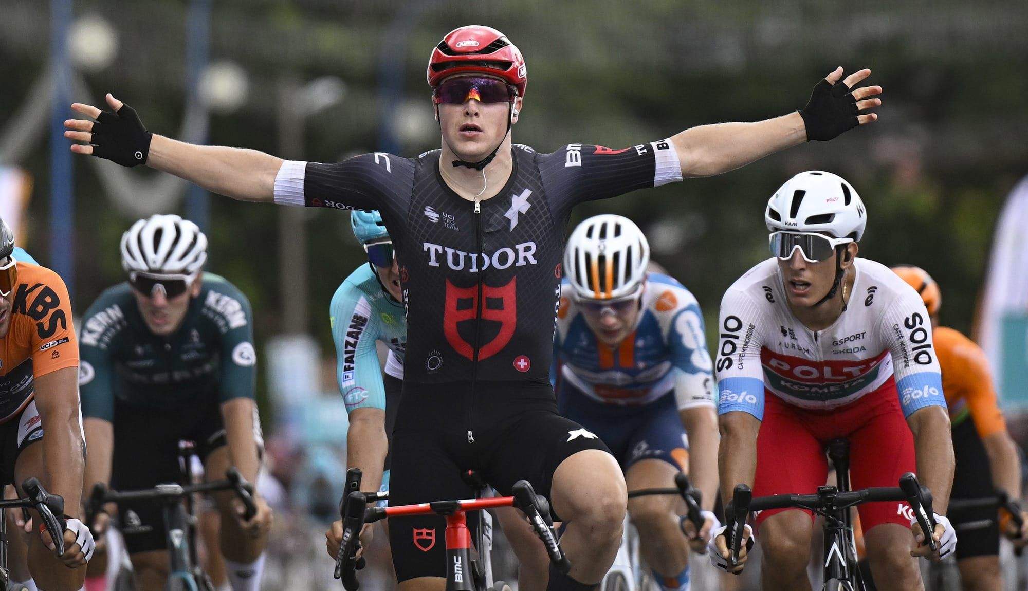 De Kleijn se impone al sprint en la 4ª etapa del Tour de Langkawi