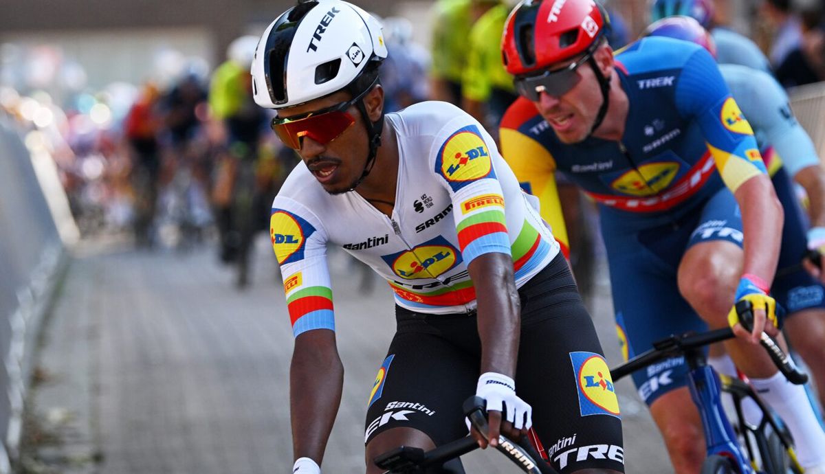 Natnael Tesfatsion correrá la próxima temporada en el Movistar Team