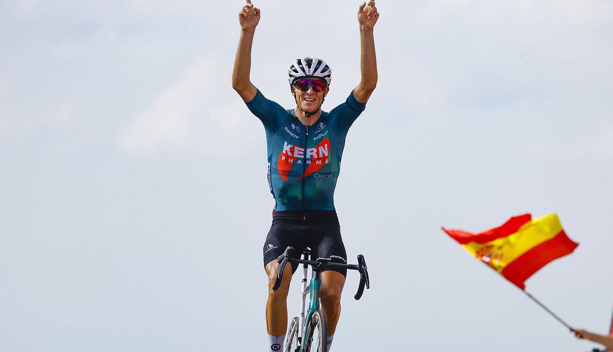 Pablo Castrillo correrá en Movistar Team las tres próximas temporadas