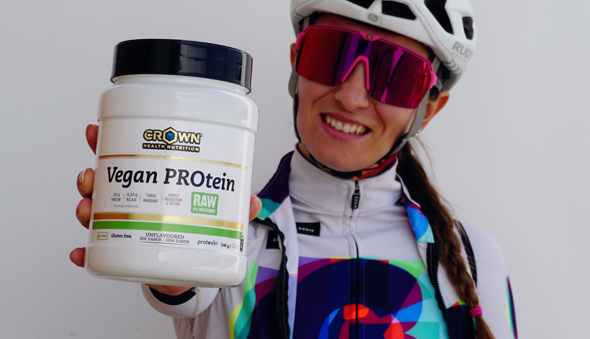 Vegan PROtein RAW de Crown Sport Nutrition.