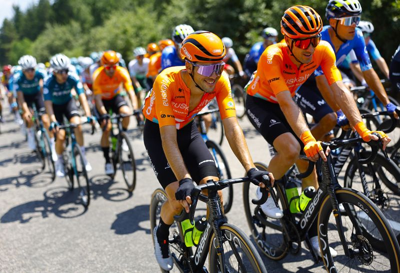 Gotzon Martin y Txomin Juaristi durante la pasada Vuelta a Burgos Gotzon Martin y Txomin Juaristi durante la pasada Vuelta a Burgos