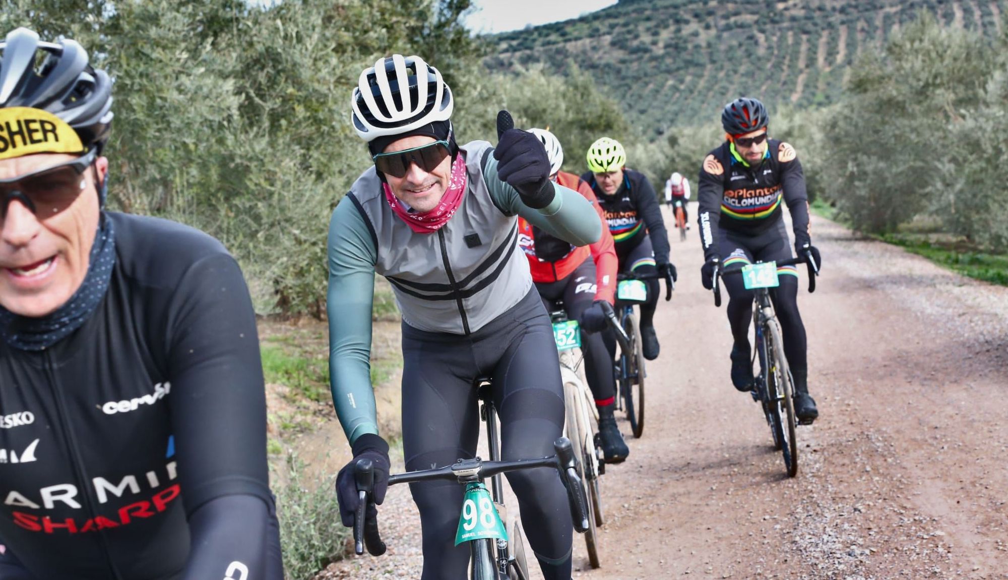 Descubre la magia de rodar entre olivos en la Gran Fondo Jaén Paraíso Interior