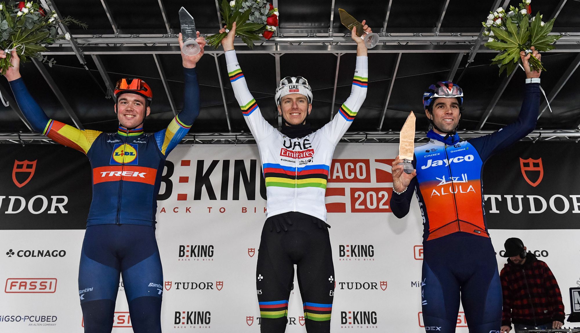 Pogacar se impone en el Criterium Beiking de Mónaco