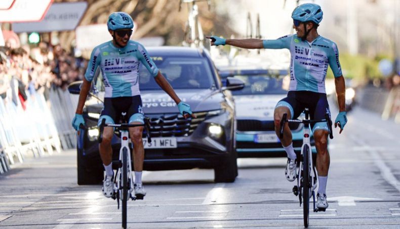 tonelli y tarozzi firman el espectacular doblete del bardiani en la 1a etapa de la volta a la comunitat valenciana 2 790x454 tonelli y tarozzi firman el espectacular doblete del bardiani en la 1a etapa de la volta a la comunitat valenciana 2 790x454