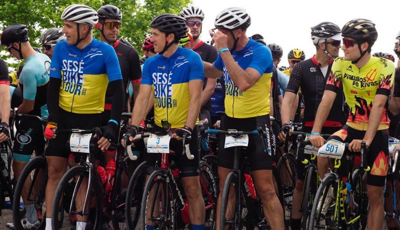 miguel indurain tomo parte en la sese bike tour 2022 2 790x454 miguel indurain tomo parte en la sese bike tour 2022 2 790x454