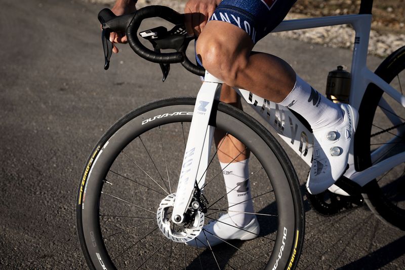 Pirelli partners WT Team Alpecin Deceuninck   Mathieu van der Poel (1)