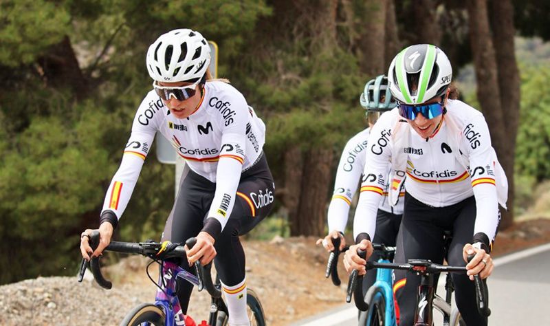 Seleccion femenina Challenge Mallorca foto 2