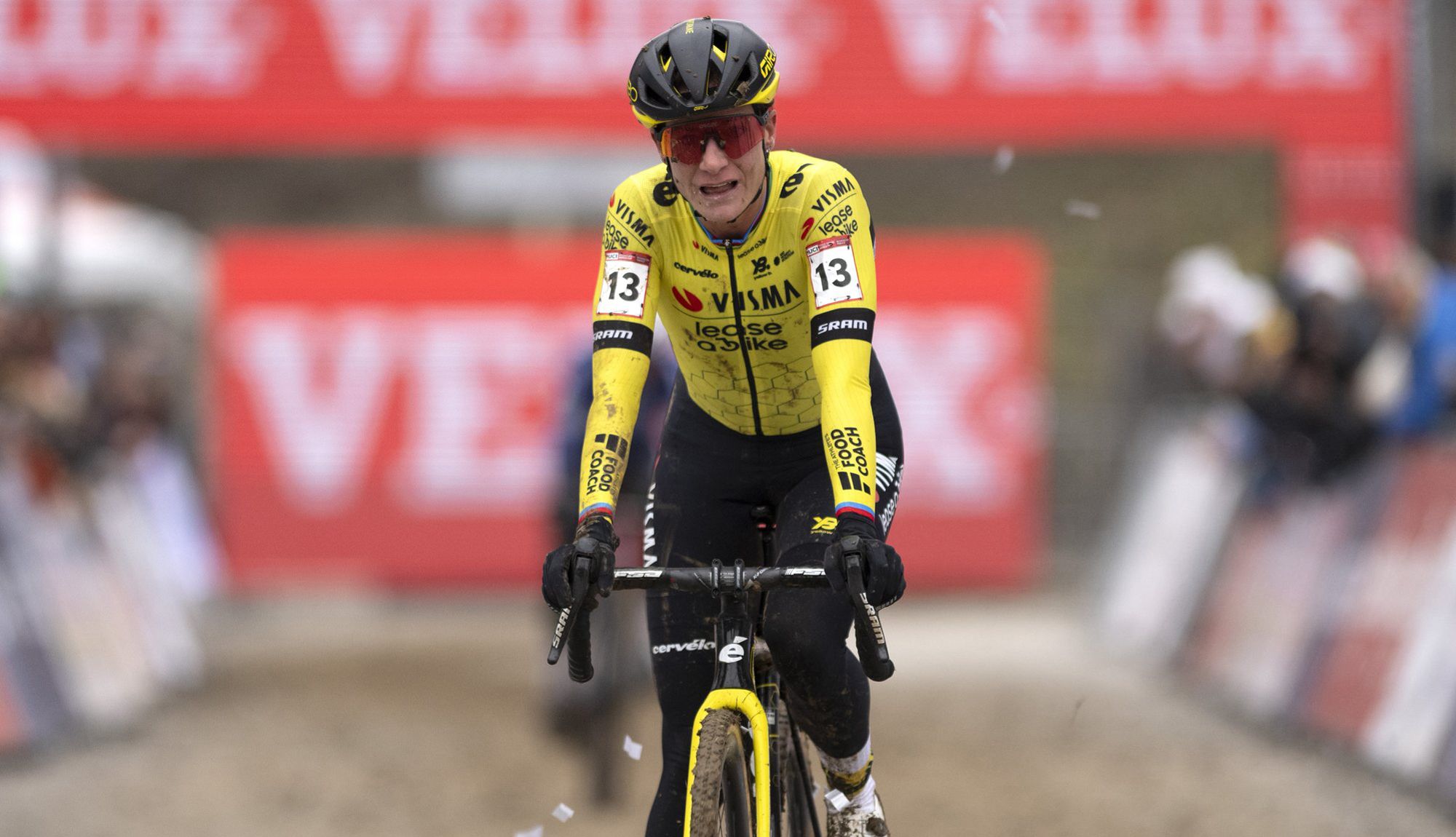 Marianne Vos, lesionada, no correrá el Mundial de ciclocross