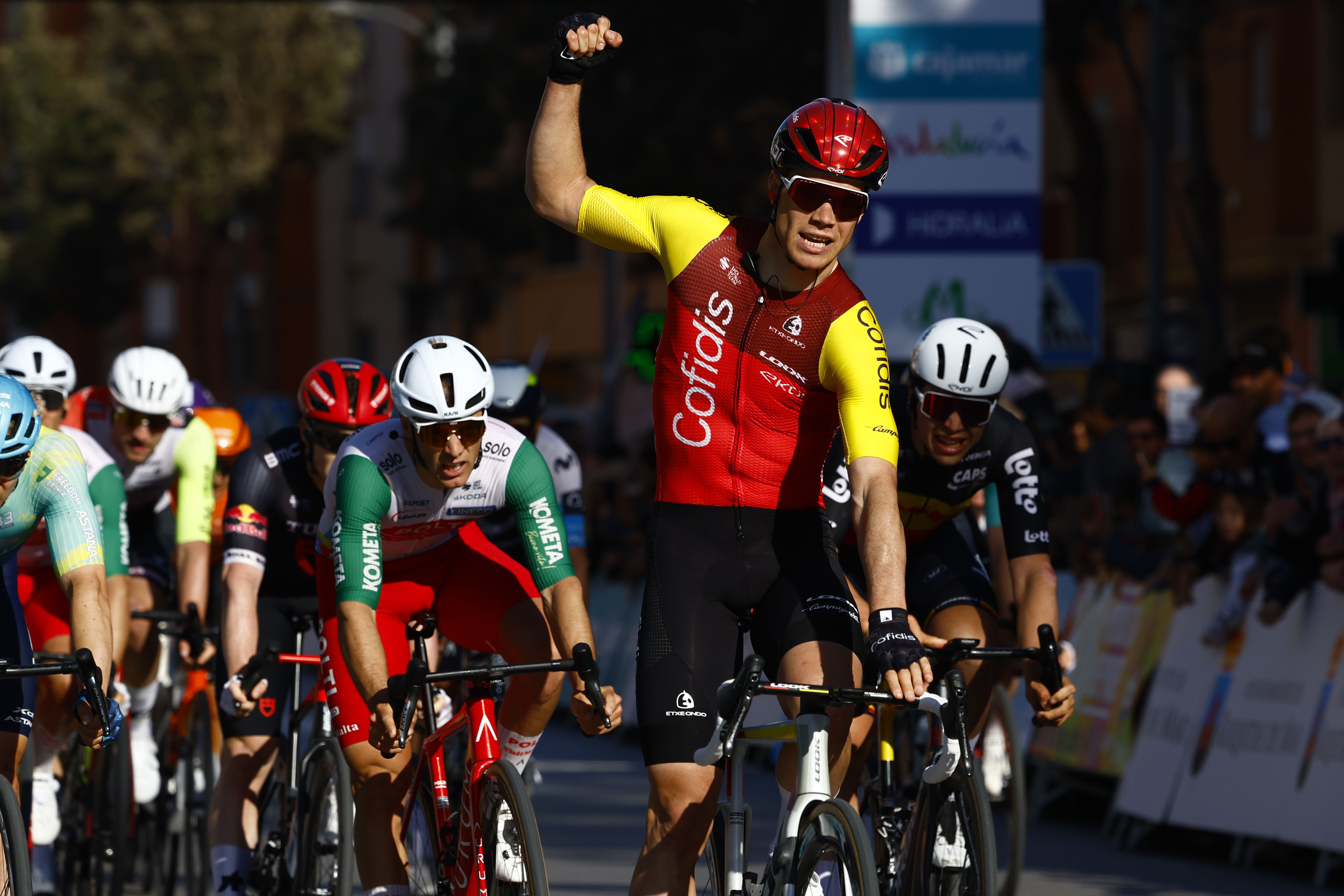 Milan Fretin estrena el casillero de victorias de Cofidis en la Clásica de Almería ME.