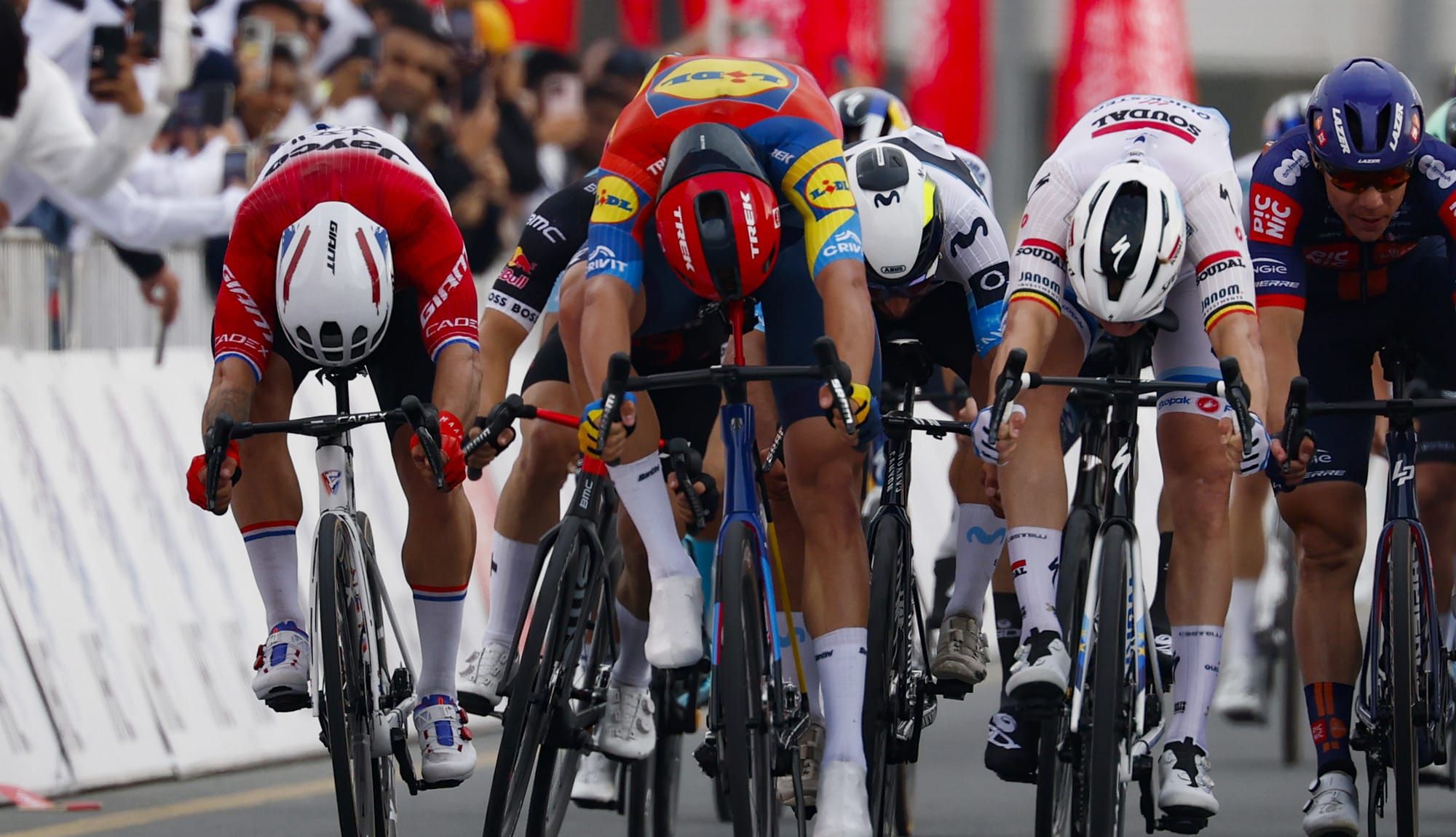 Doblete de Jonathan Milan en el UAE Tour