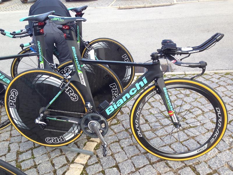 Las bicicletas de contrarreloj de los equipos de la Volta al Algarve