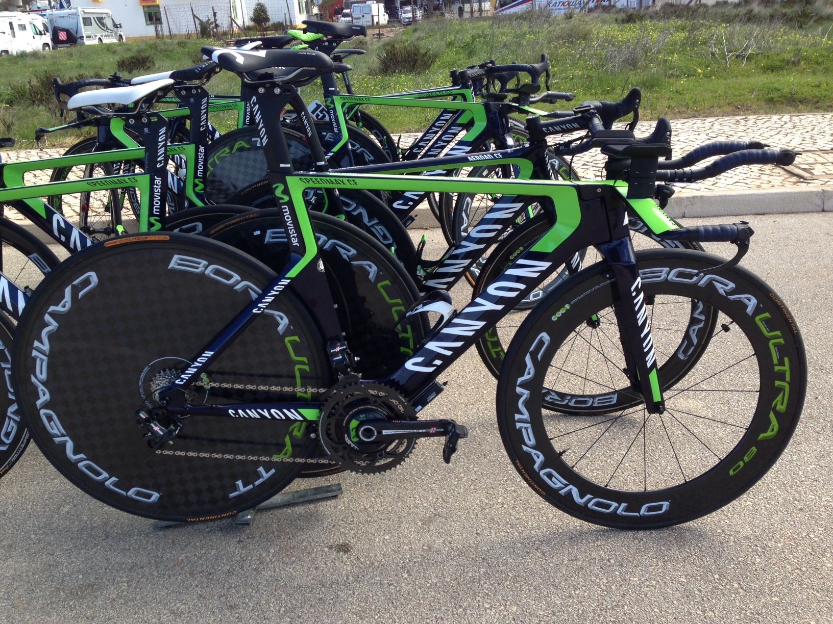 Las bicicletas de contrarreloj de los equipos de la Volta al Algarve