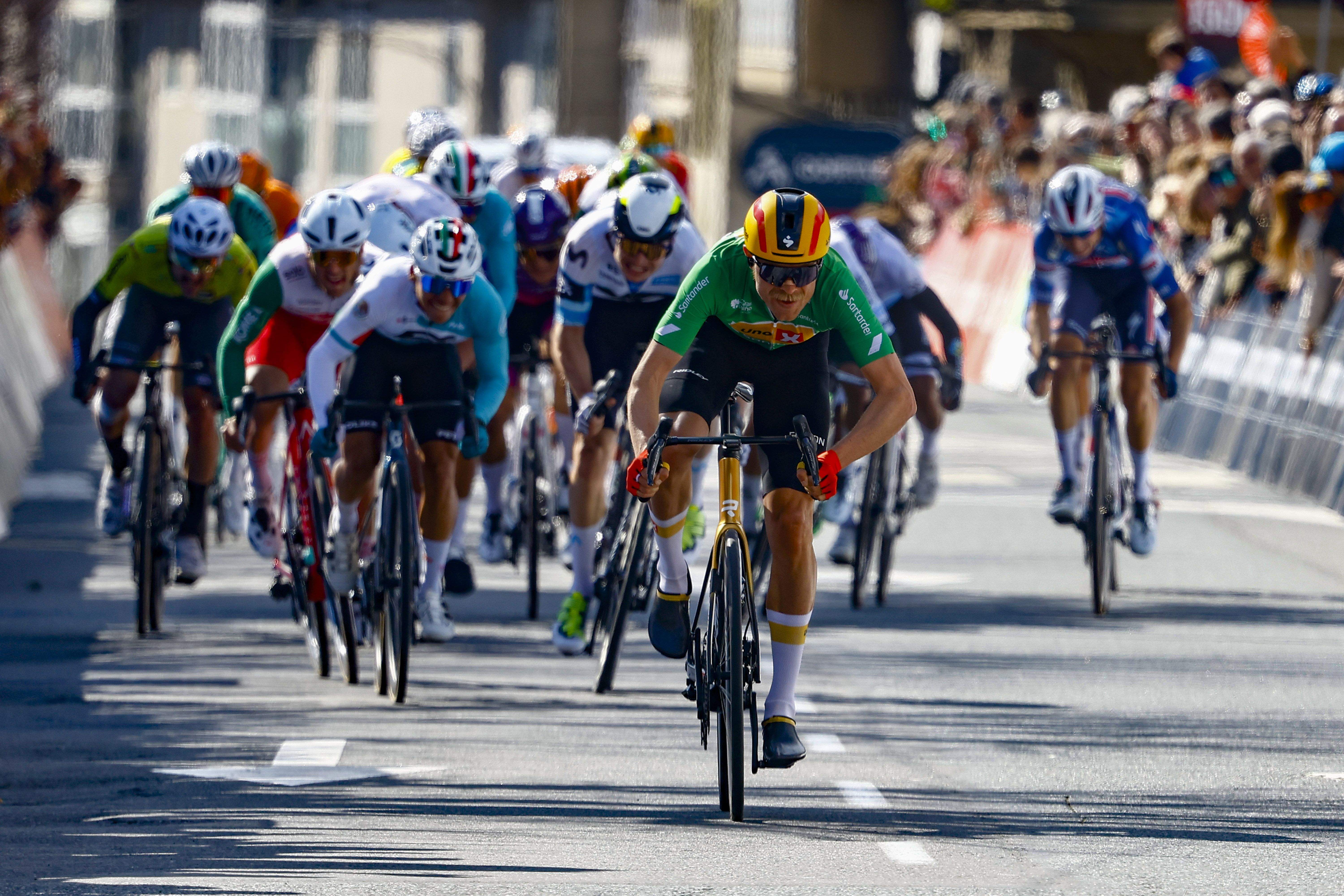 Derek Gee es el nuevo dueño de O Gran Camiño y Magnus Cort completa su tercer triunfo de etapa.