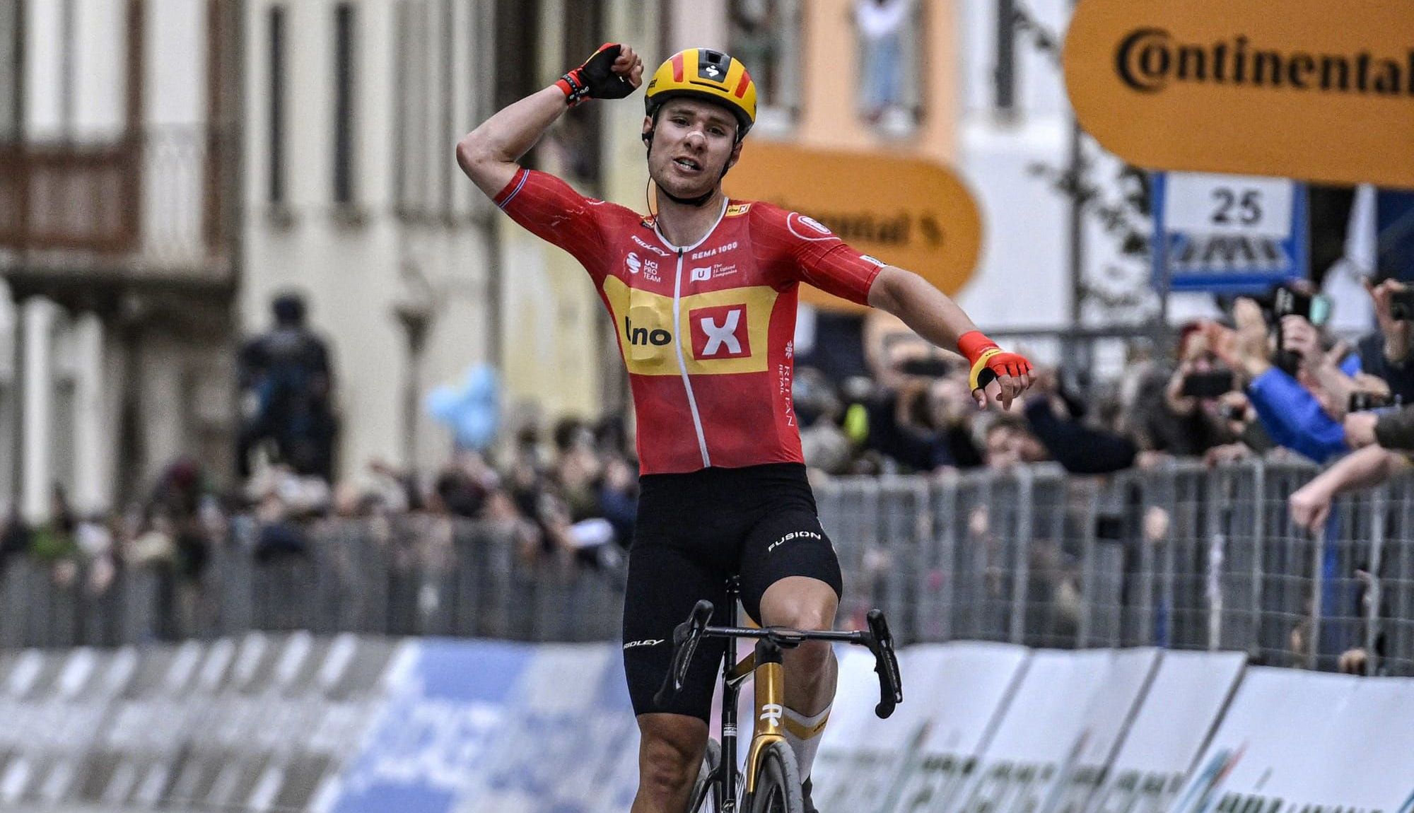 Heroico Dversnes en Tirreno Adriático