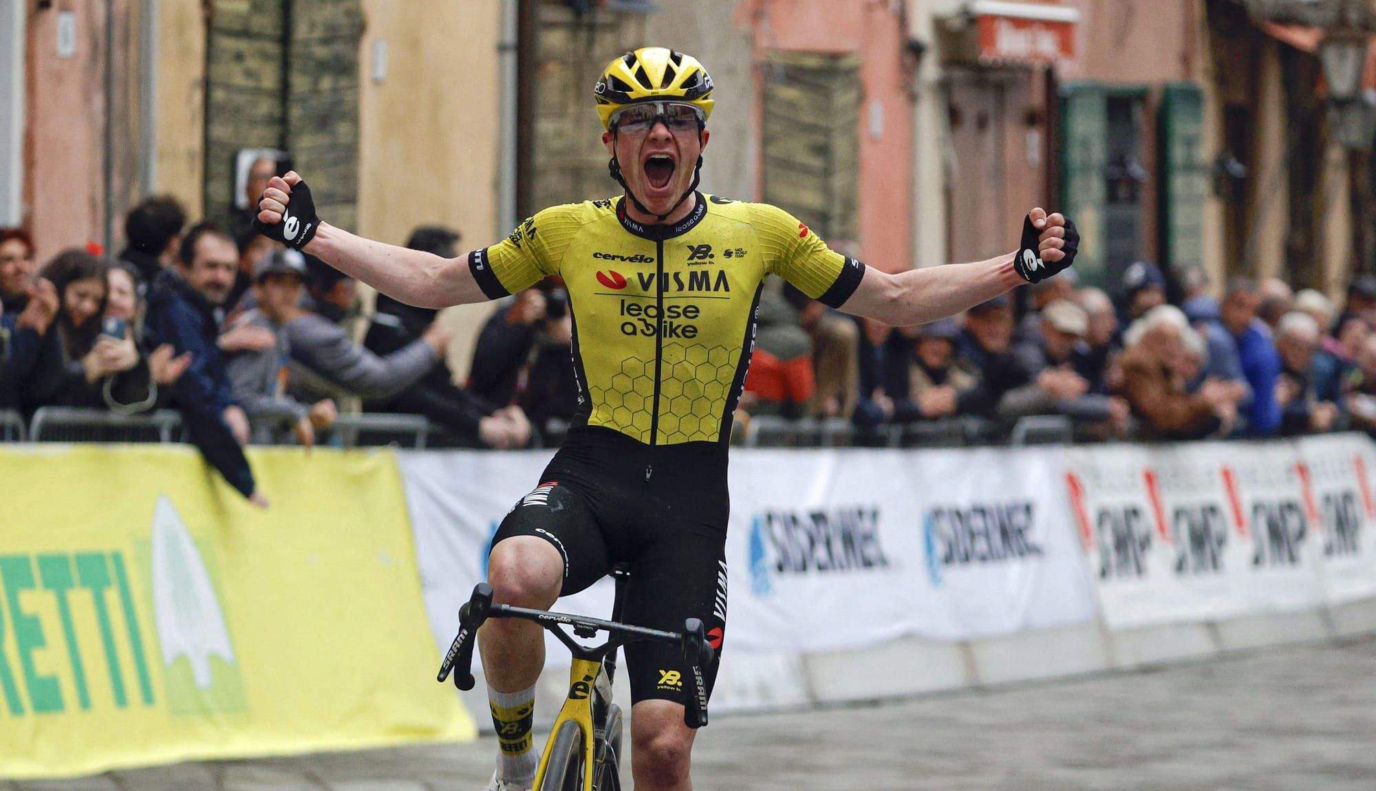 Ben Tulett manda en la Semana Coppi e Bartali