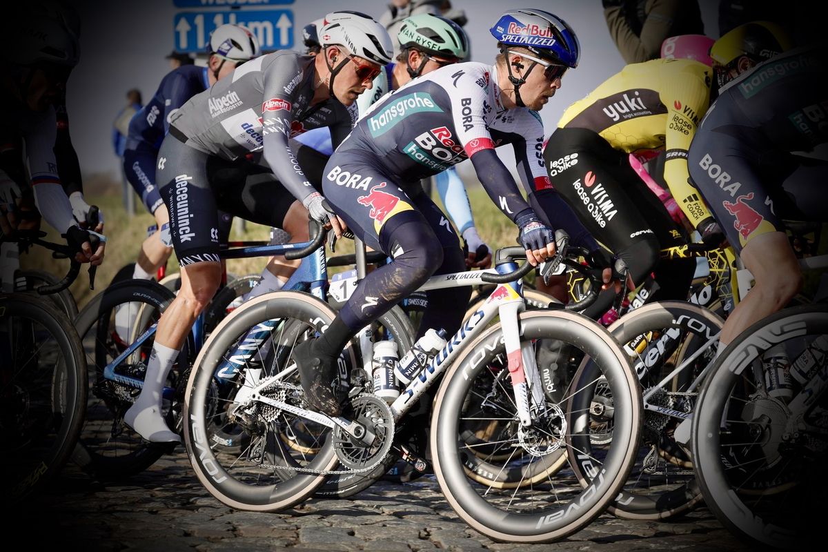 Jan Tratnik (Red Bull - BORA - hansgrohe) ha probado a invertir el perfil de sus ruedas