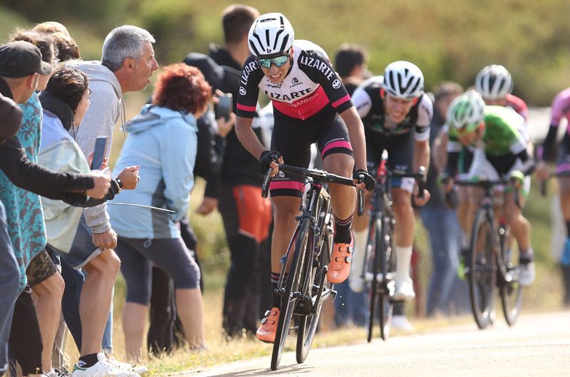 2019 Ibon Ruiz arranca en la Vuelta a Palencia. Foto Oskar Matxin