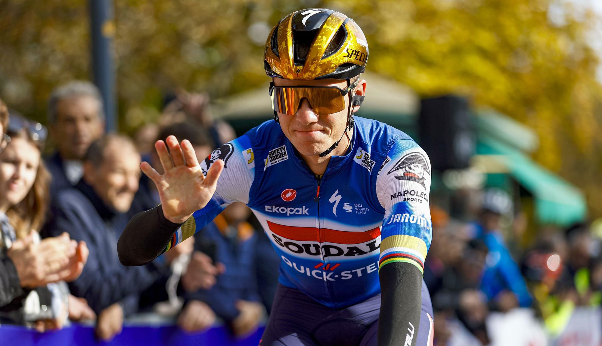 Evenepoel vuelve a competir cuatro meses después de su accidente
