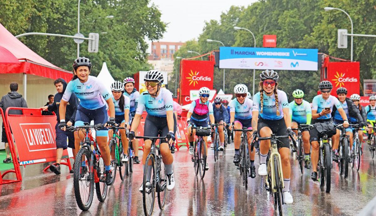 Women In Bike se une a La Vuelta Femenina en la ciudad de Barcelona