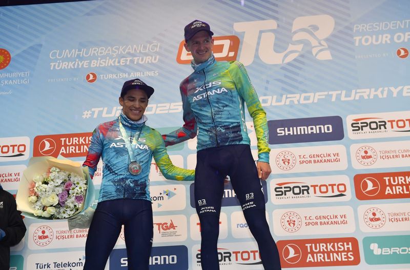 Poels y Harold Martin Poels y Harold Martin