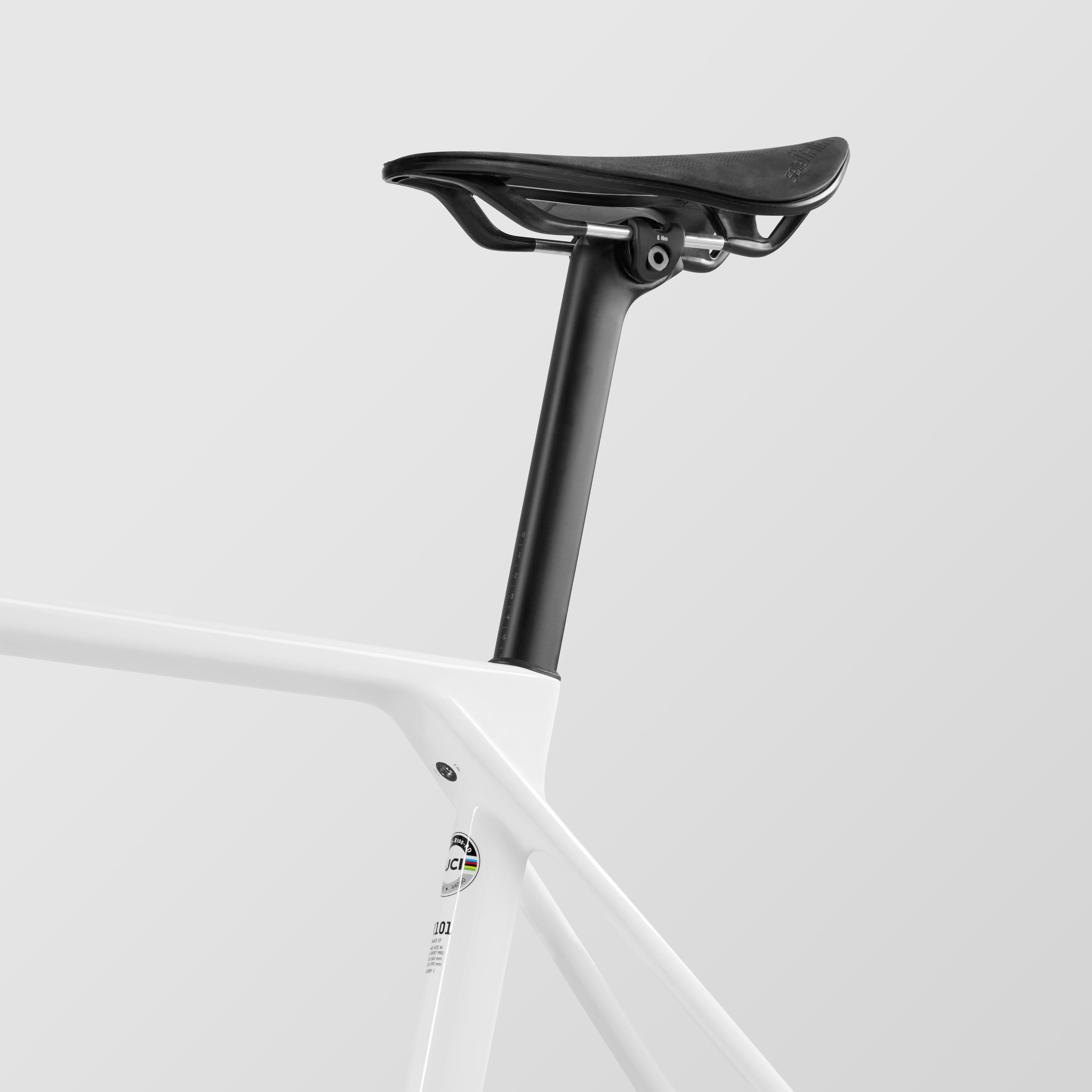 589991 2026 TOP 6 ultimate cf sl 7 aero 4064 R101 P06 seatpost bd17cb original 1747133266 589991 2026 TOP 6 ultimate cf sl 7 aero 4064 R101 P06 seatpost bd17cb original 1747133266