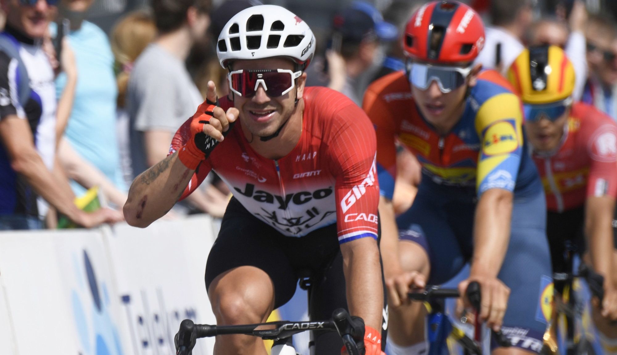 Groenewegen se impone en el primer sprint del Tour de Eslovenia Groenewegen se impone en el primer sprint del Tour de Eslovenia