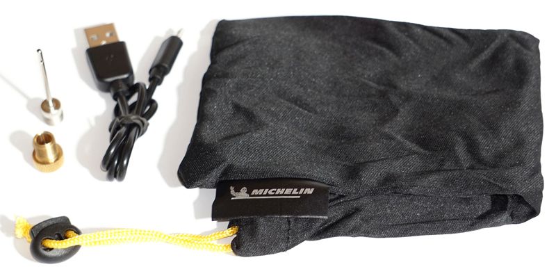 Bomba eléctrica portátil Michelin complementos