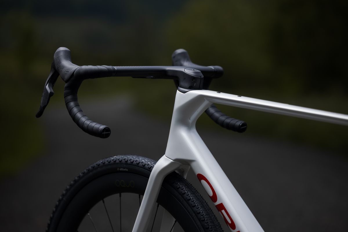 Orbea Terra Race 33