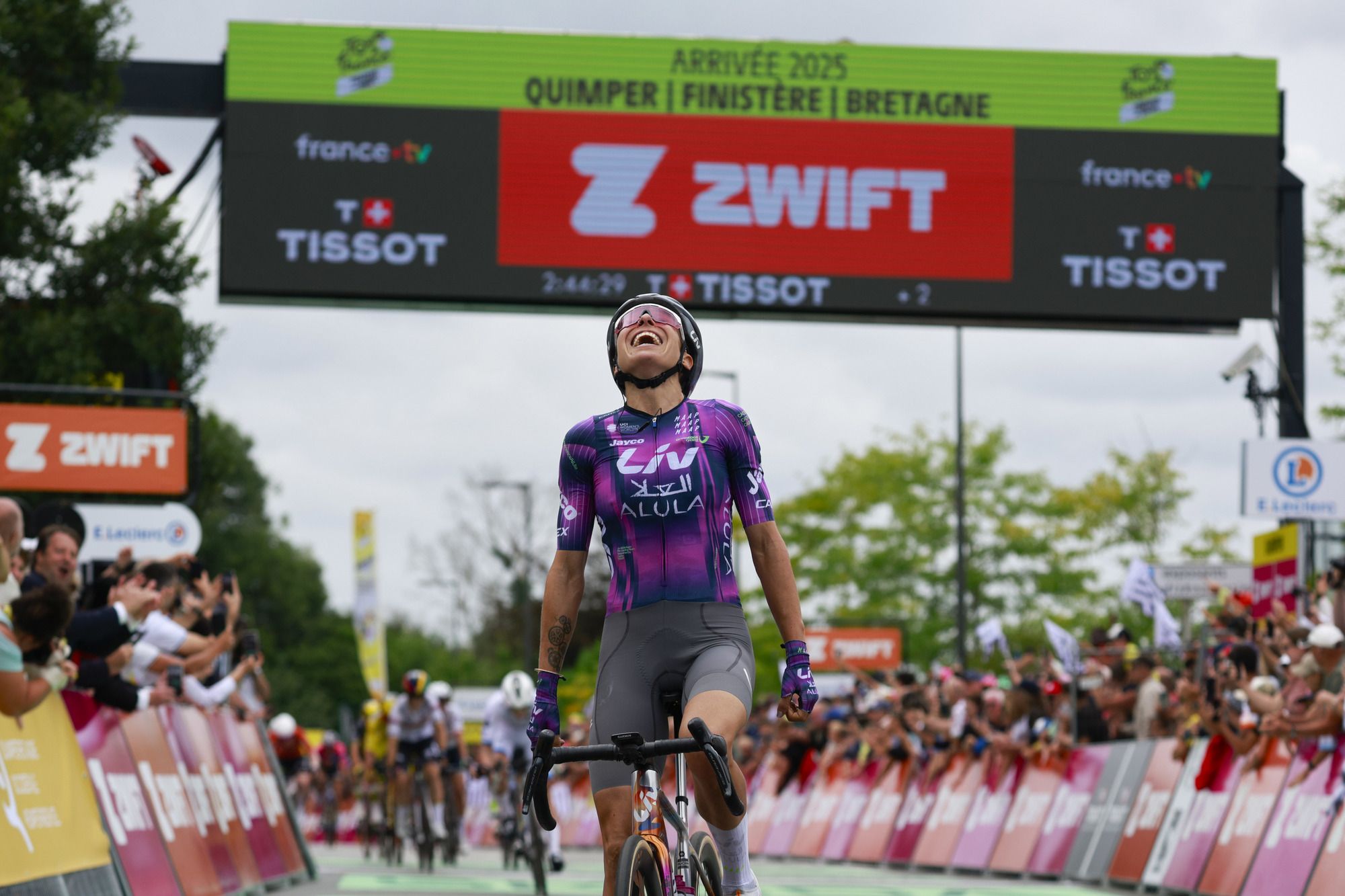 Mavi García triunfa en el Tour de Francia