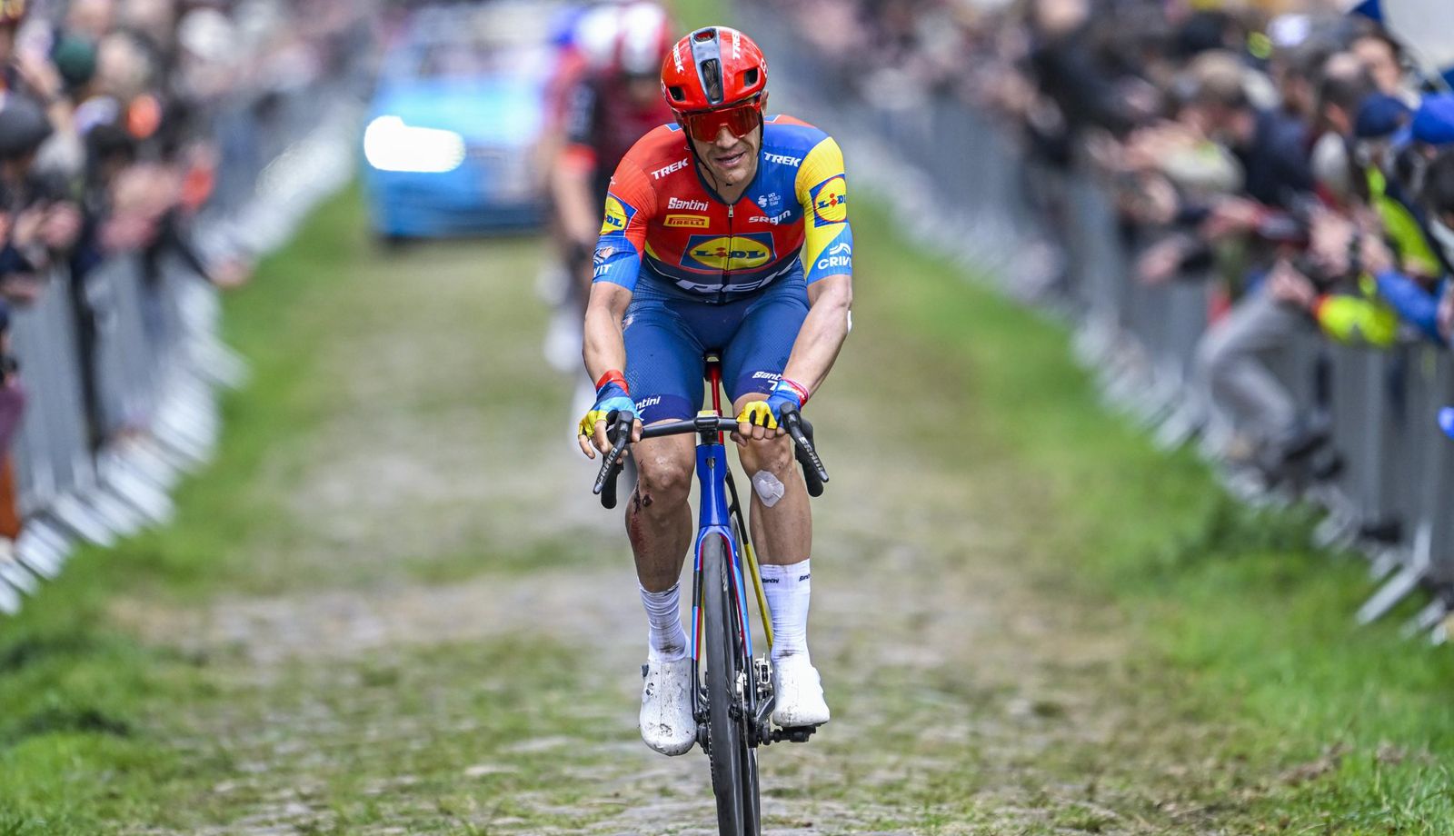 Jasper Stuyven en la pasada Paris-Roubaix