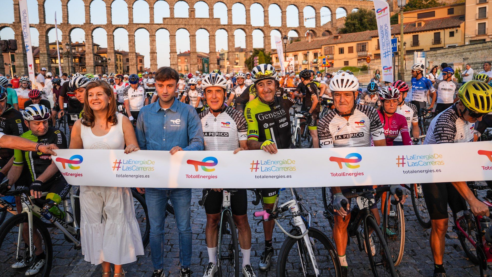 1.400 ciclistas en la 30ª Marcha Pedro Delgado con homenaje al ciclismo adaptado
