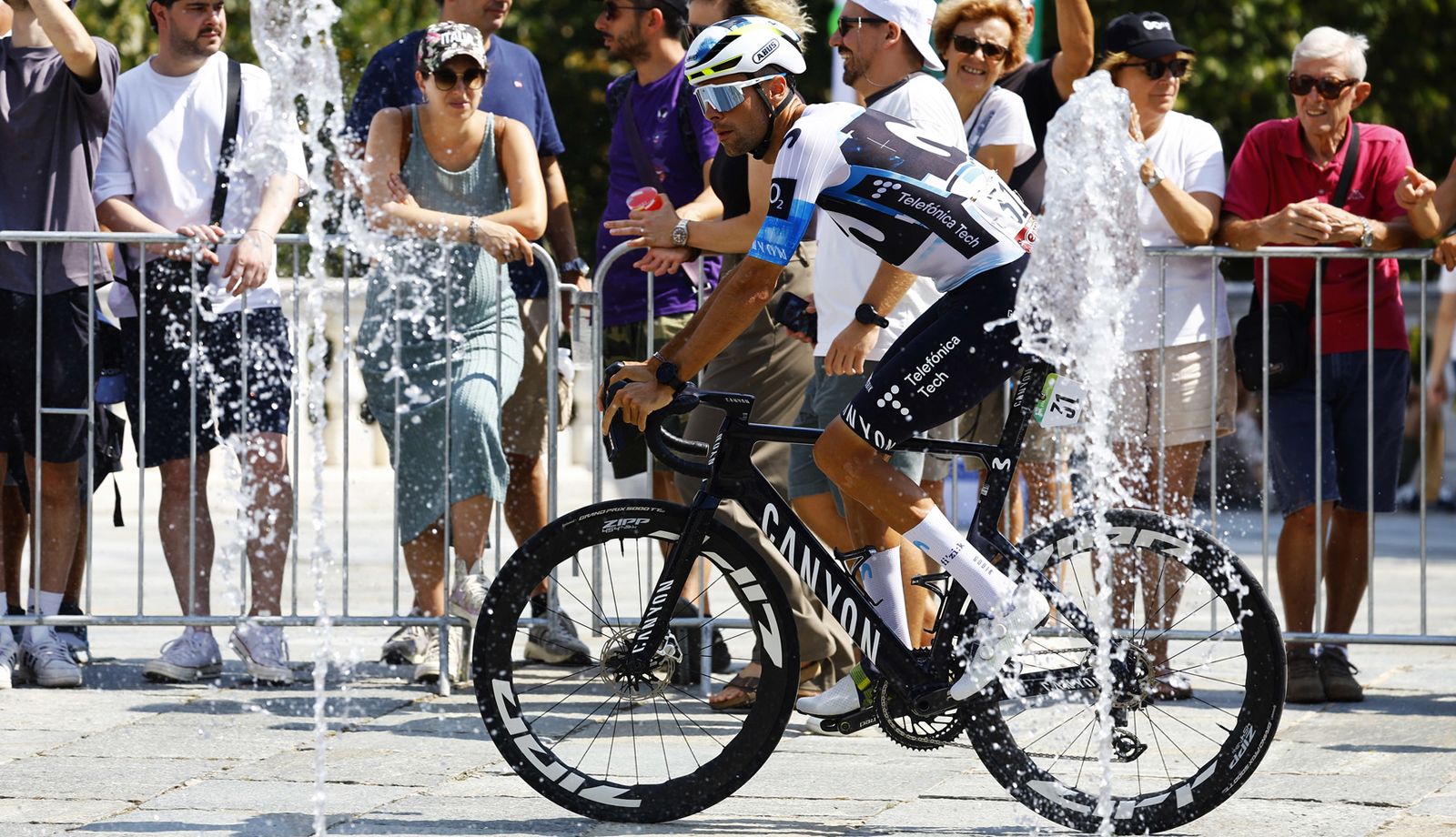 Jorge Arcas abandona La Vuelta