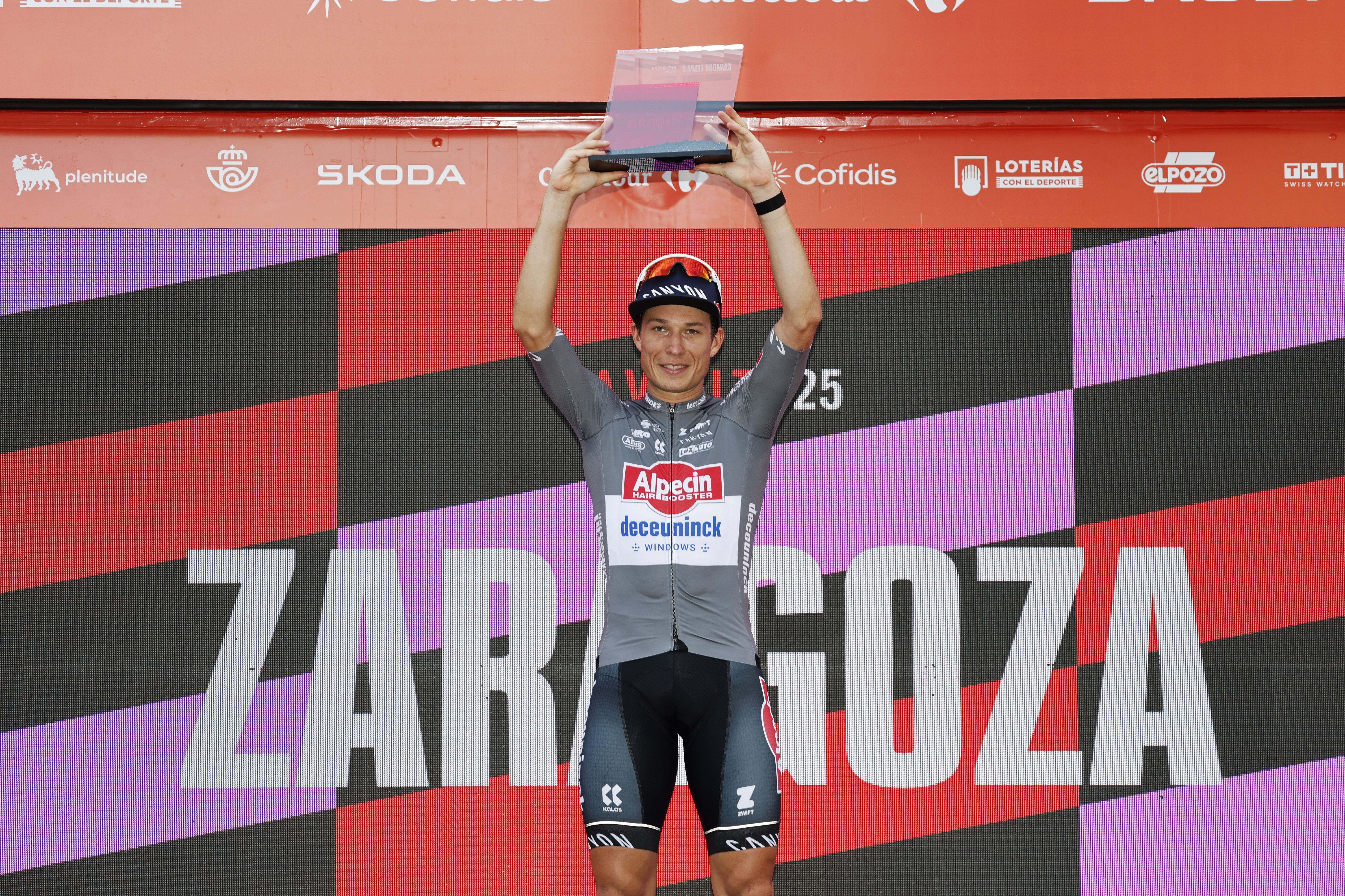 Jasper Philipsen saborea cada triunfo como si fuera el primero: "Cada victoria es especial"