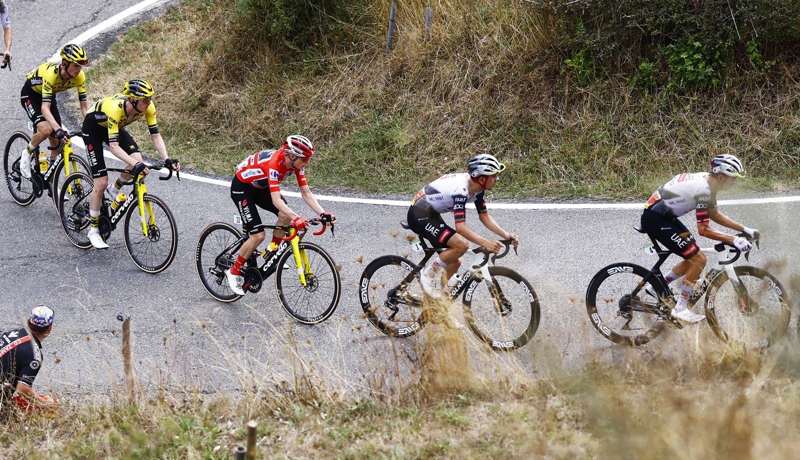 La Vuelta entra en su semana final con Jonas Vingegaard y Joao Almeida luchando por conquistar el maillot rojo