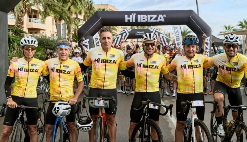 la vuelta cicloturista a ibiza campagnolo abre inscripciones para antiguos participantes 2 790x454