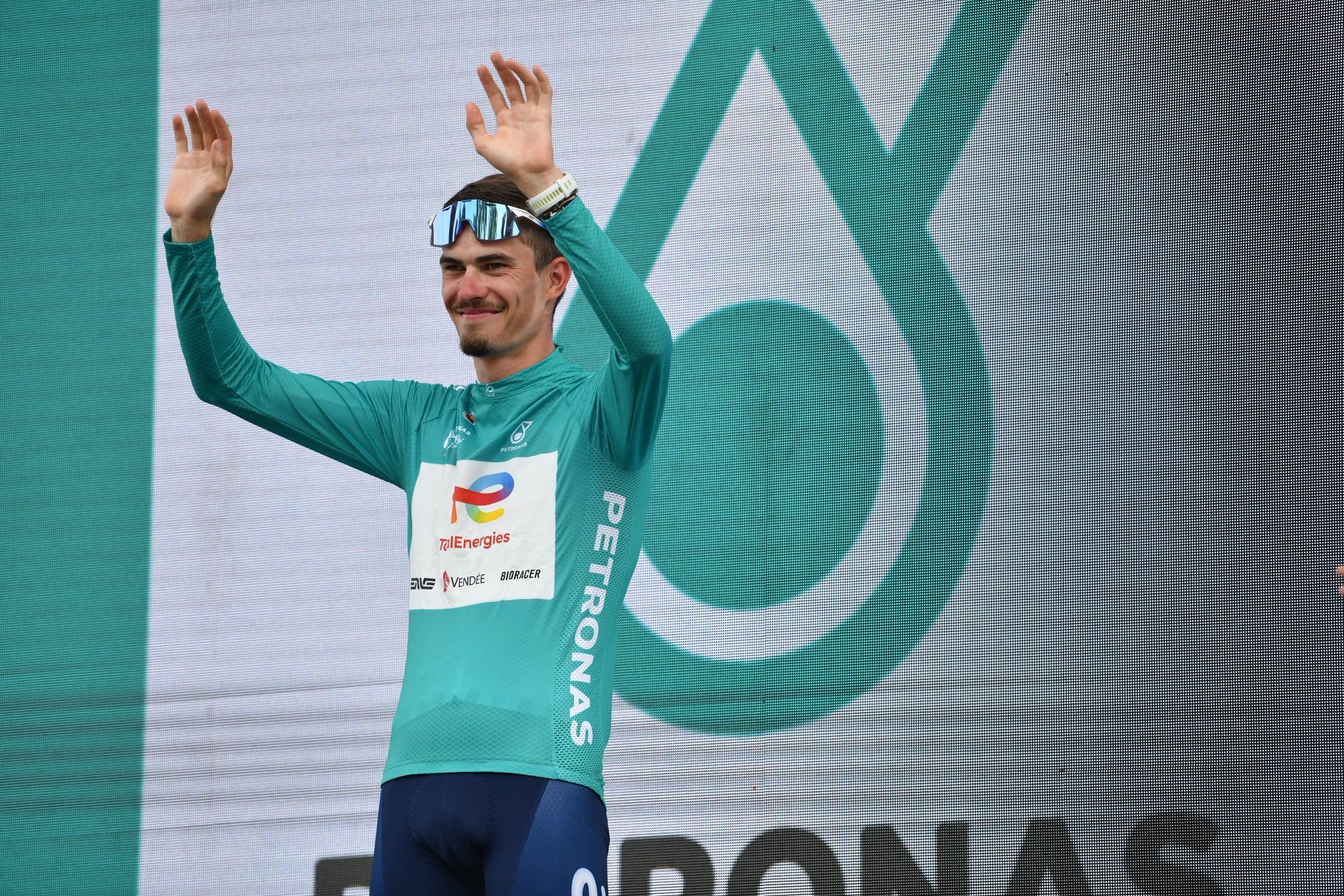 Joris Delbove conquista el Tour de Langkawi y Aaron Gate levanta los brazos en la jornada final