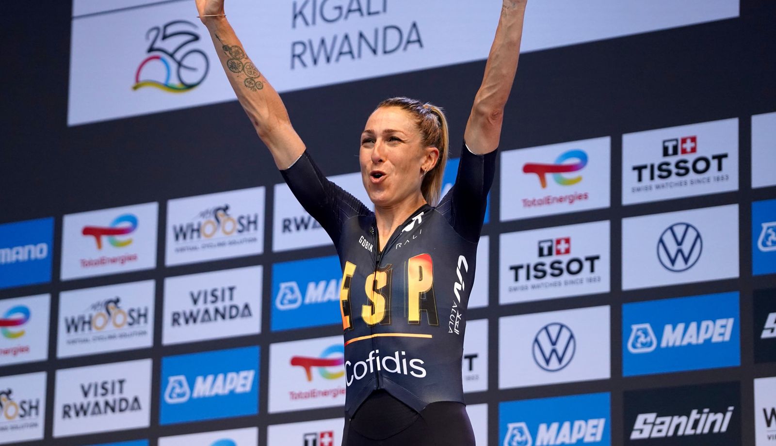 Mavi García en el podio del Mundial de Ruanda