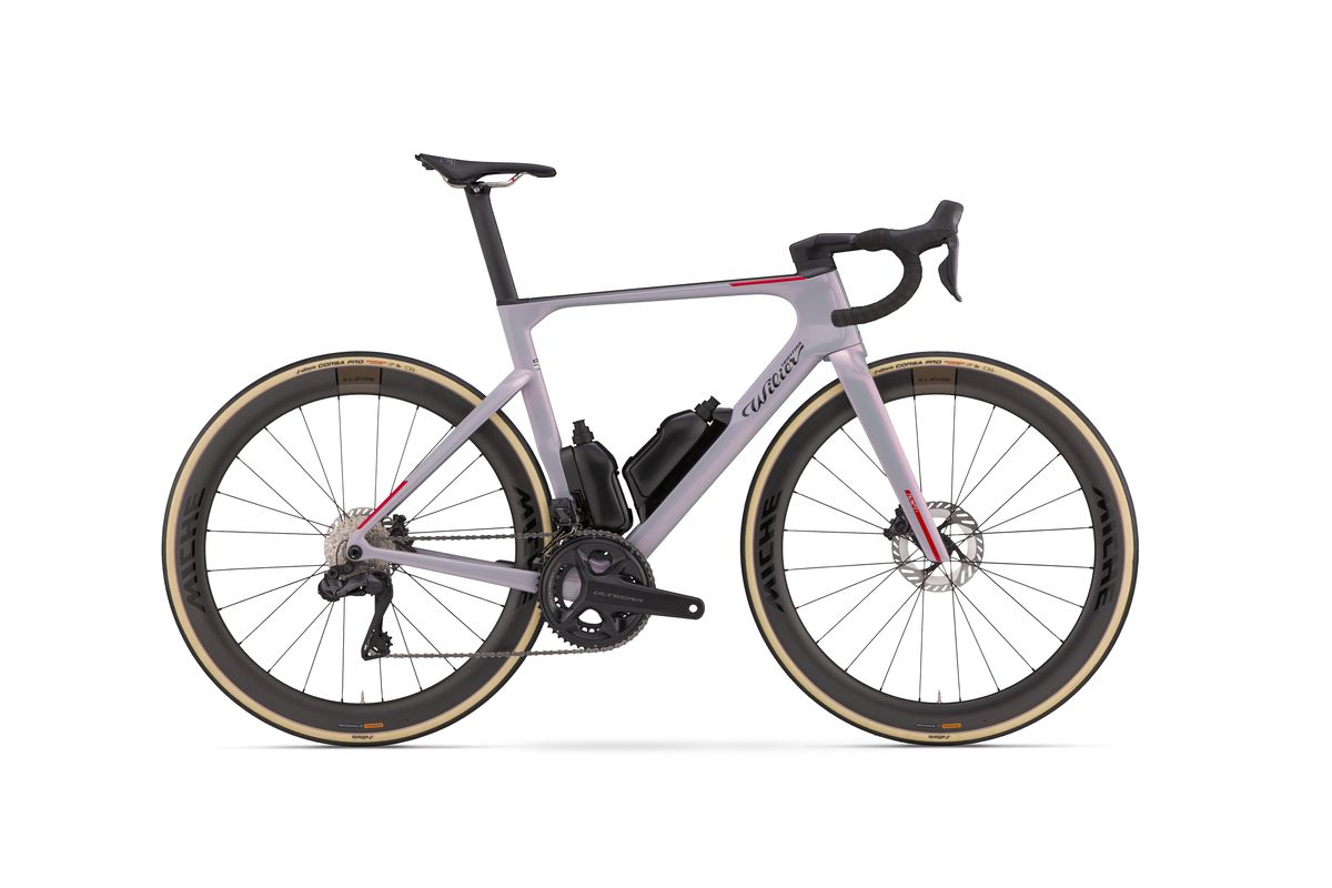 FilanteID2 F28 IridiumGrey Lato white FilanteID2 F28 IridiumGrey Lato white