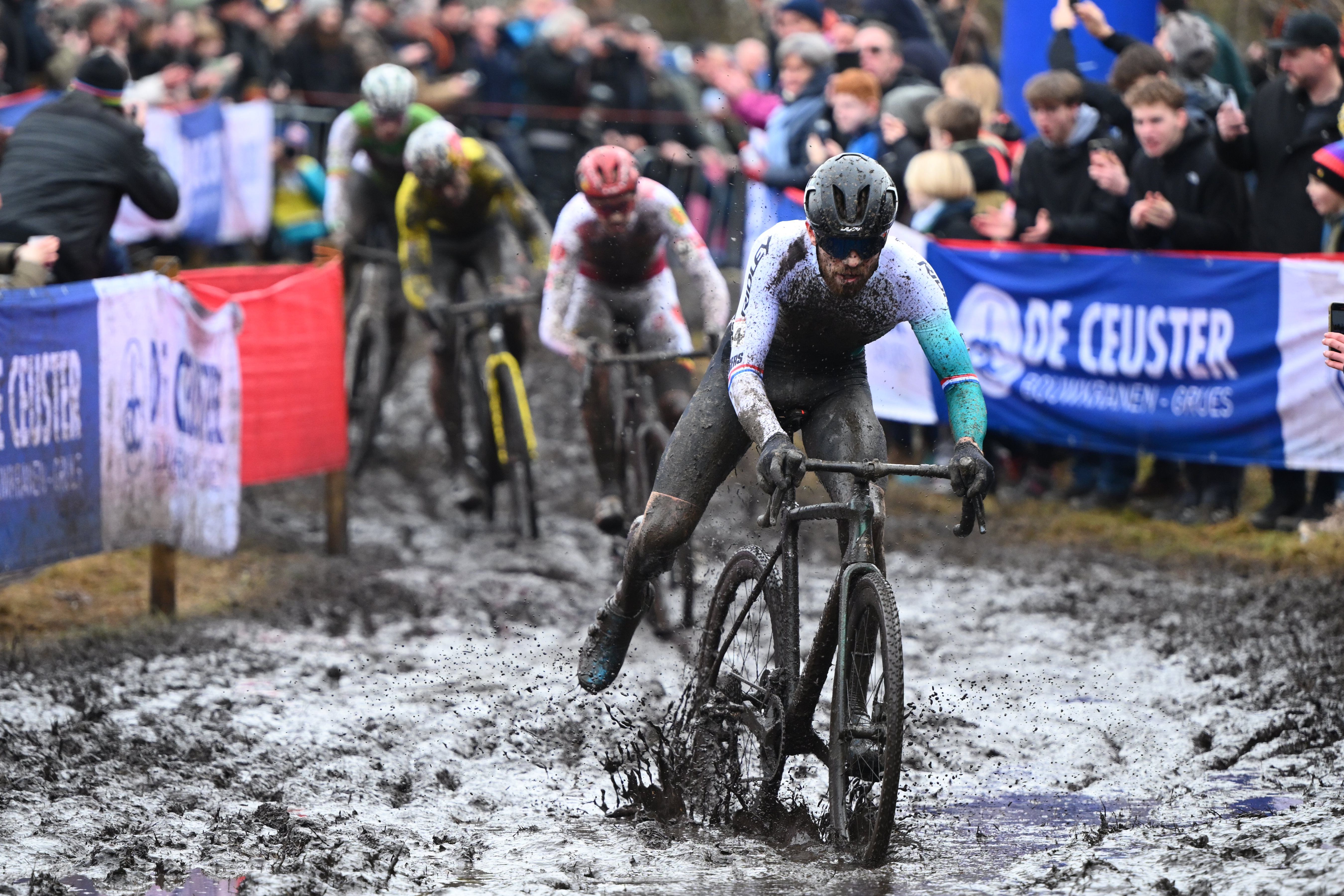 Joris Nieuwenhuis firma una nueva victoria en Lokeren