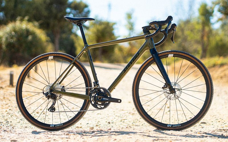 Stevens Camino Pro perfil