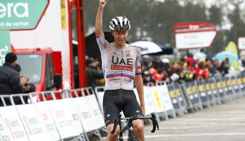 tadej pogacar dinamita la volta en vallter 2000 2 790x454