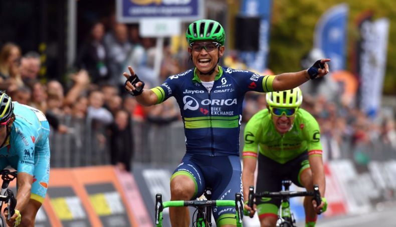 article giro lombardia victoria chaves 2016 57effb5571865 2 790x454