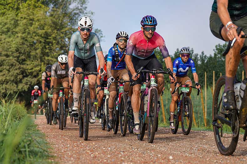 sea otter girona canyon gravel llarga