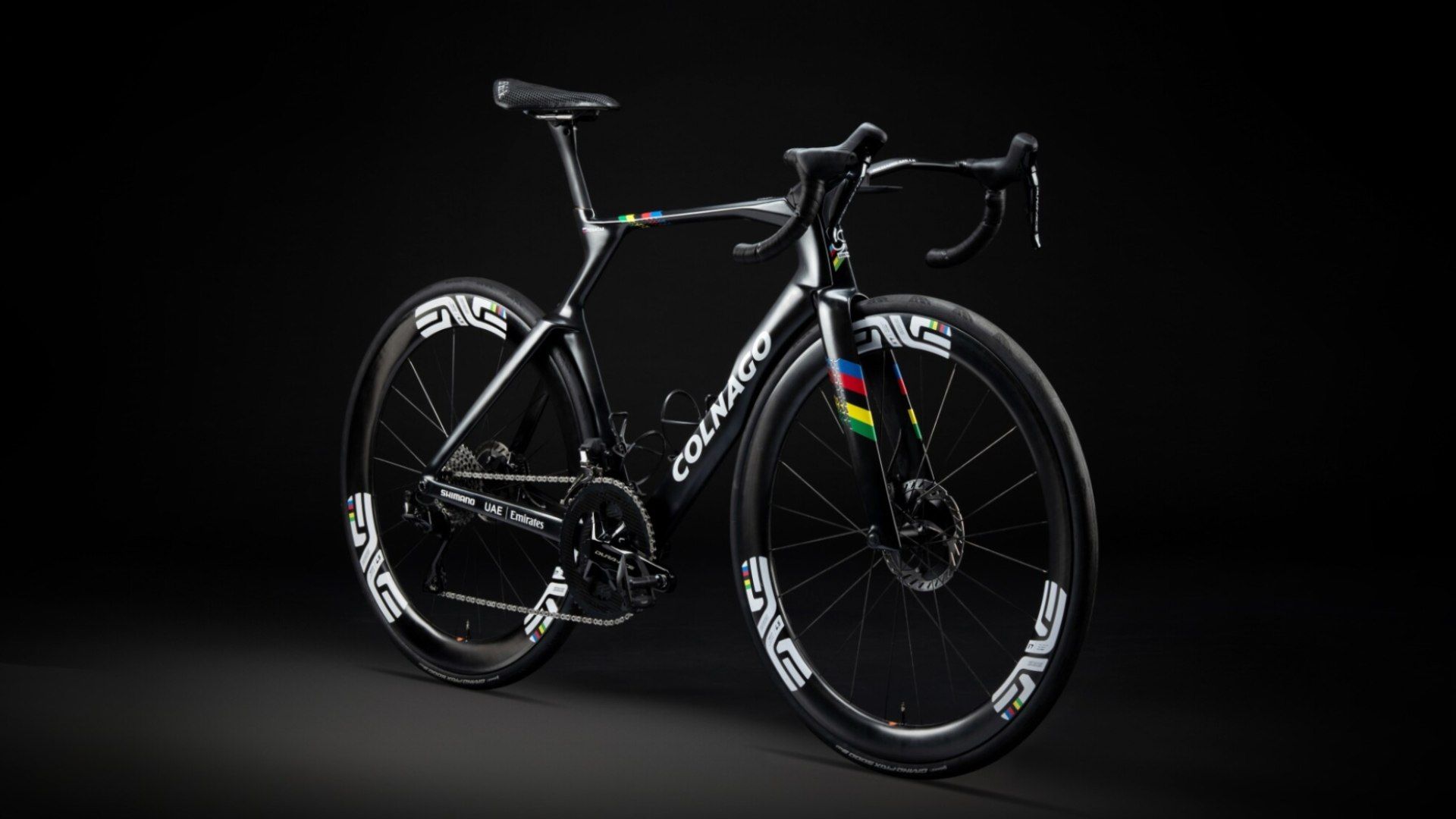 Continúa la subasta de la Colnago Y1Rs Raw Carbon