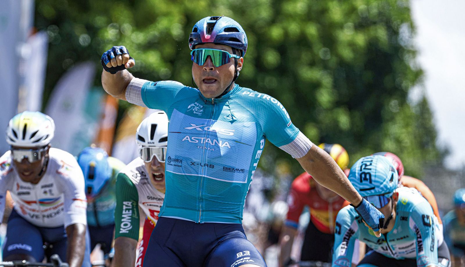 En su primera campaña con el XDS Astana ha sumado ocho victorias.